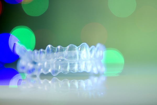 How Invisalign Can Straighten Teeth